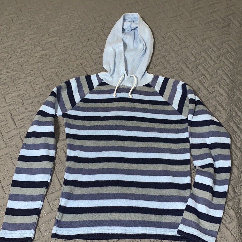 Hooded sweater